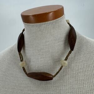Vintage wooden beaded choker necklace